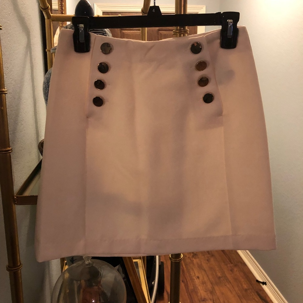 Amazing H&M Wool Cream Mini Skirt Size 6 NWOT